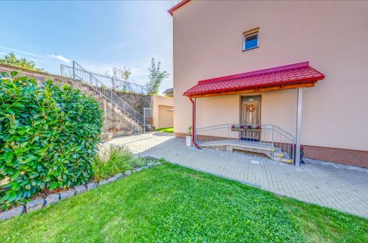 bezbariérový vchod